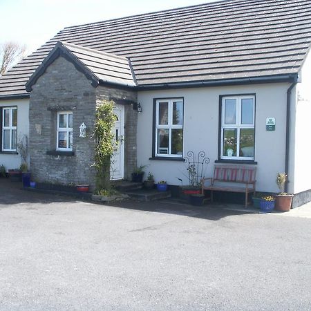 Toomullin House Accommodation Doolin Buitenkant foto